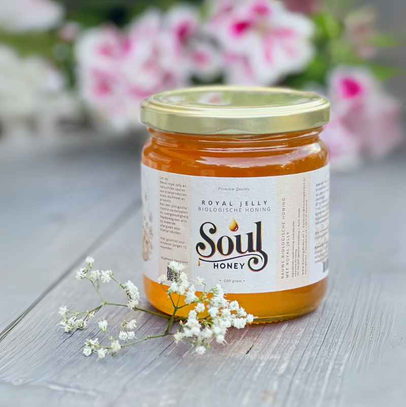 Biologische rauwe honing met 3% royal jelly - 500 g pot - Honingdirect Biologische rauwe honing met 3% royal jelly - 500 g pot - Honingdirect