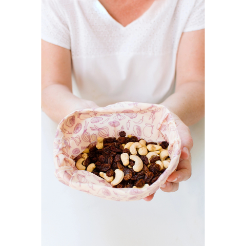 Herbruikbare bijenwas voedselzak van biologisch katoen – klein formaat (18x18x5 cm), natuurlijk alternatief voor plastic zakjes