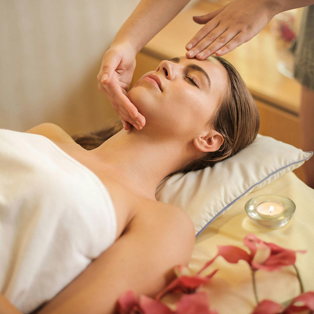 Moment van verzorging - pure verzorging van binnen en buiten